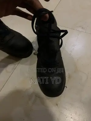 Safety Shoes