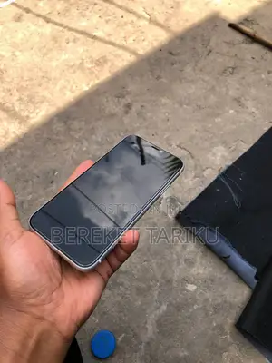 Apple iPhone 11 128 GB White
