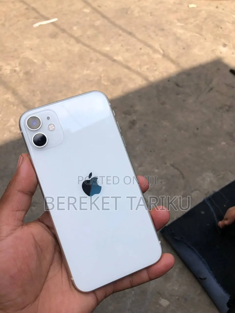 Apple iPhone 11 128 GB White