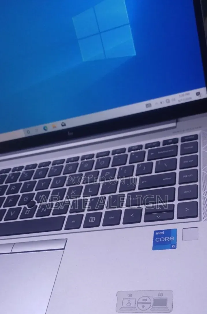 New Laptop HP EliteBook 840 G8 16GB Intel Core i5 SSD 512GB
