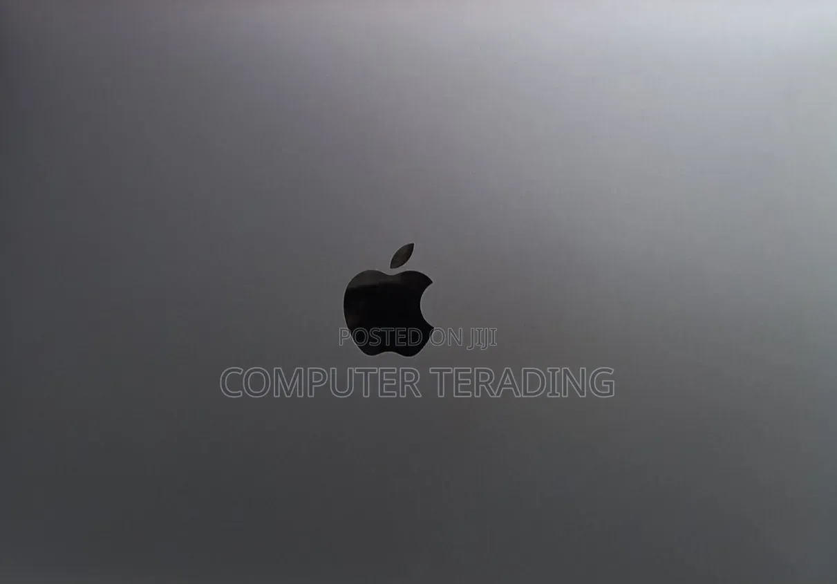 New Laptop Apple MacBook Pro 2020 M1 8GB Apple M1 SSD 256GB