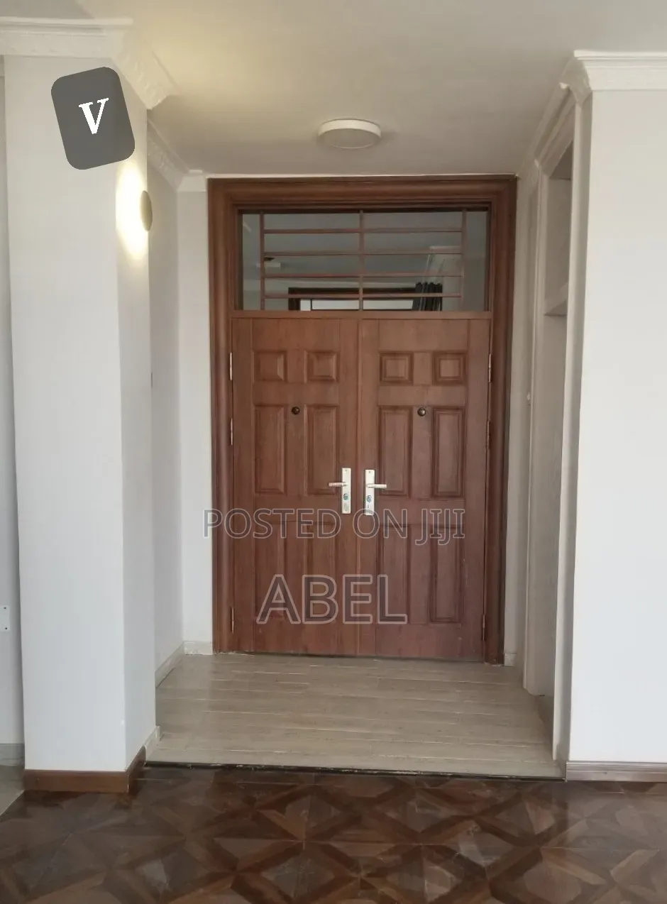 Victor Door -