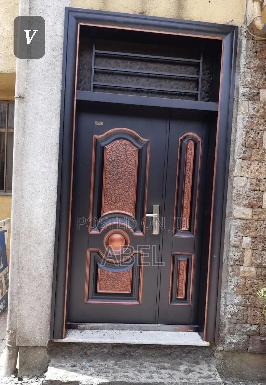 Victor Door -