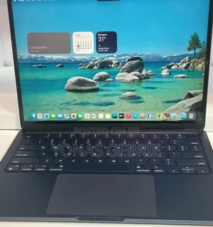 New Laptop Apple MacBook 8GB Apple M2 SSD 256GB
