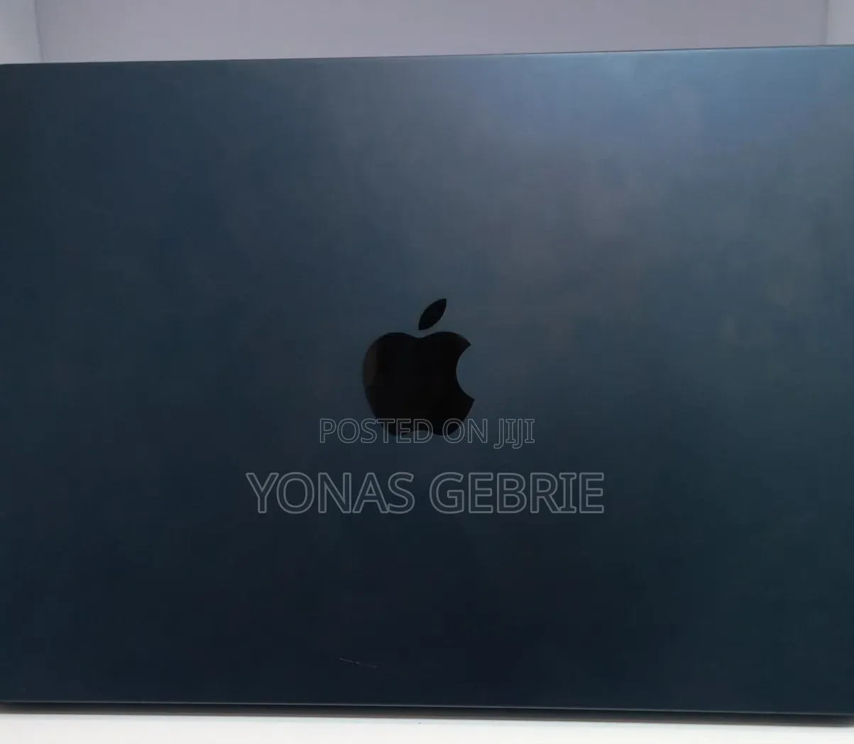 New Laptop Apple MacBook 8GB Apple M2 SSD 256GB