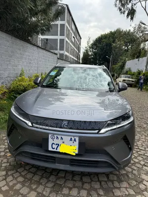 BYD Yuan Up 2025 Gray