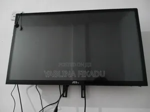32 Inch TV