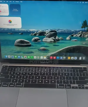 New Laptop Apple MacBook Pro 2020 M1 8GB Apple M1 Pro SSD 256GB