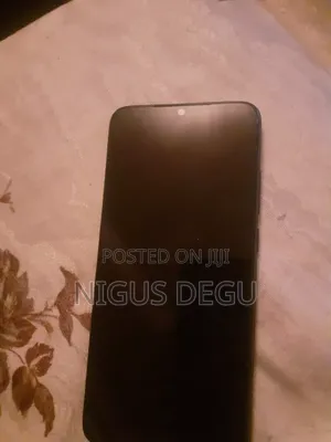 Samsung A10 32 GB Black