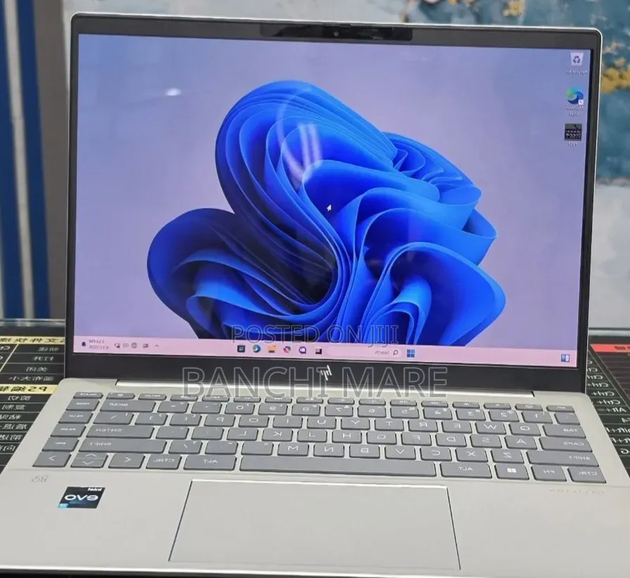 New Laptop HP Pavilion 14 16GB Intel Core i7 SSD 1T