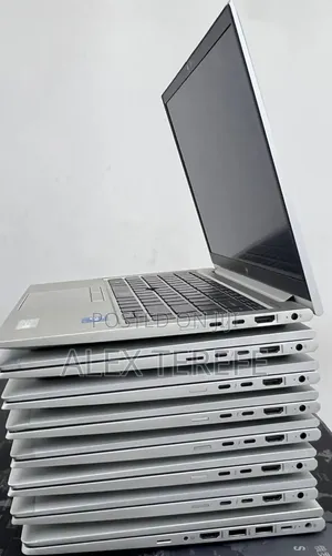 New Laptop HP EliteBook 840 G8 16GB Intel Core i5 SSD 512GB