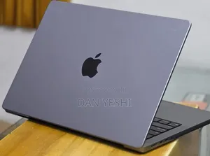 New Laptop Apple MacBook Pro 32GB Apple M1 Pro SSD 512GB