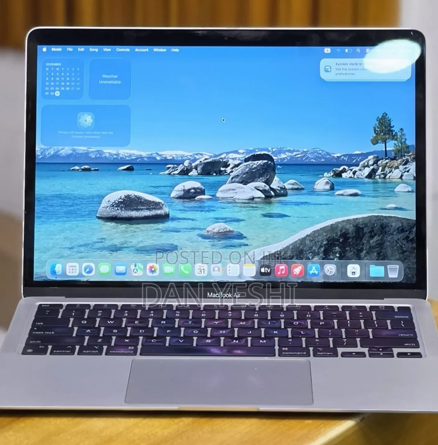 New Laptop Apple MacBook Air 2020 M1 8GB Apple M1 SSD 256GB