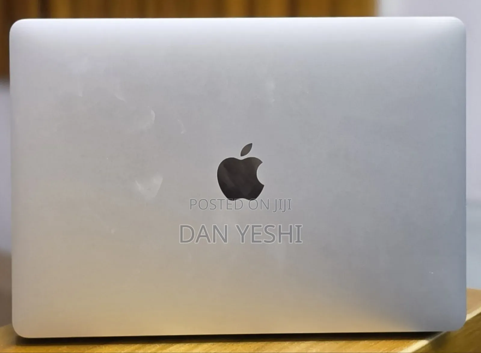 New Laptop Apple MacBook Air 2020 M1 8GB Apple M1 SSD 256GB