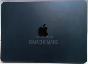 New Laptop Apple MacBook Air 2022 M2 8GB Apple M2 SSD 256GB