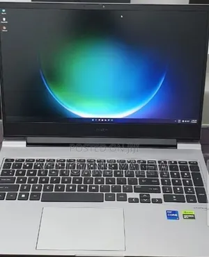 New Laptop HP Omen 16 16GB Intel Core i7 SSD 1T