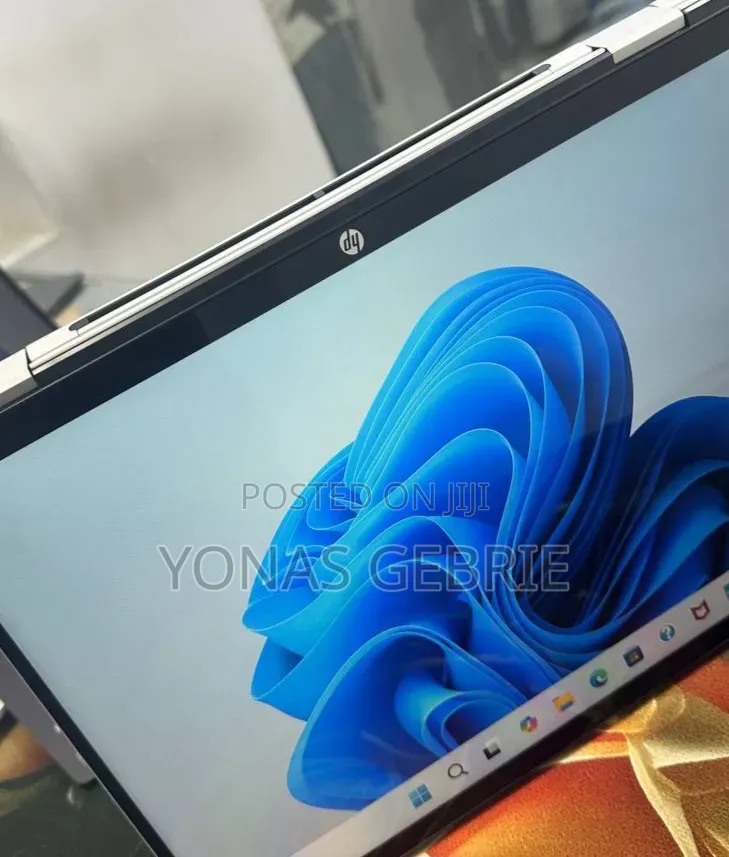 New Laptop HP 16GB Intel Core 7 SSD 512GB