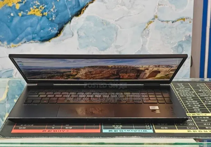 New Laptop HP Victus 15 16GB Intel Core i7 SSD 512GB