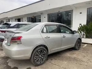 Toyota Yaris 2008 Silver