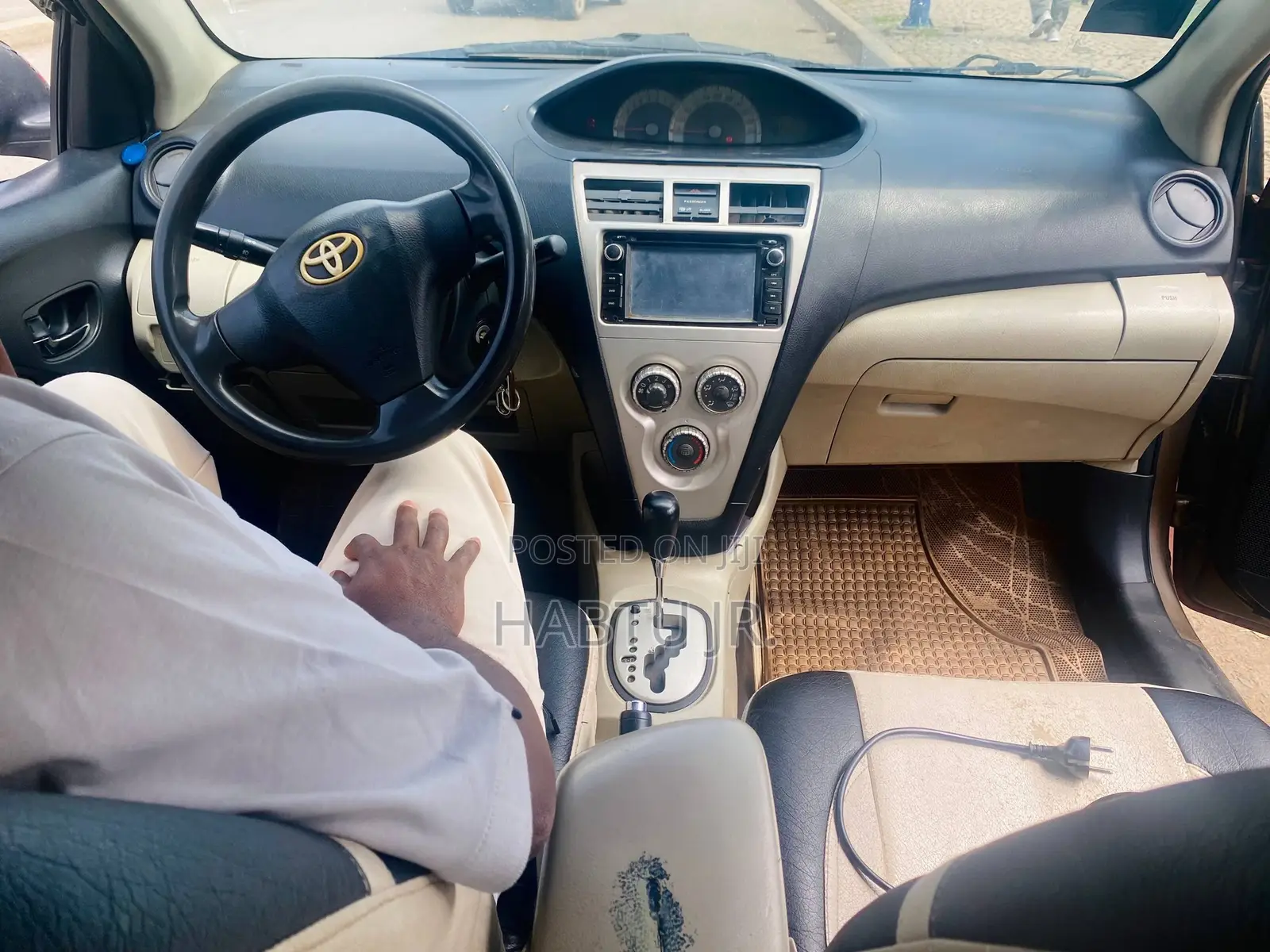 Toyota Yaris 2008 Silver