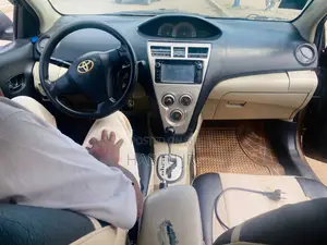 Toyota Yaris 2008 Silver