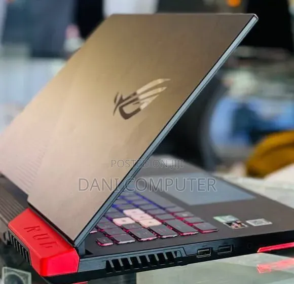 New Laptop Asus ROG Strix G15 16GB AMD Ryzen 9 SSD 512GB