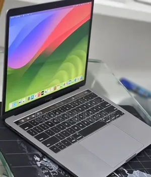 New Laptop Apple MacBook Pro 2020 M1 8GB Apple M1 SSD 256GB