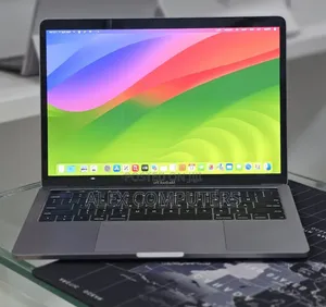 New Laptop Apple MacBook 16GB Apple M1 Pro SSD 512GB