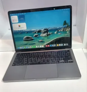 New Laptop Apple MacBook 8GB SSD 256GB