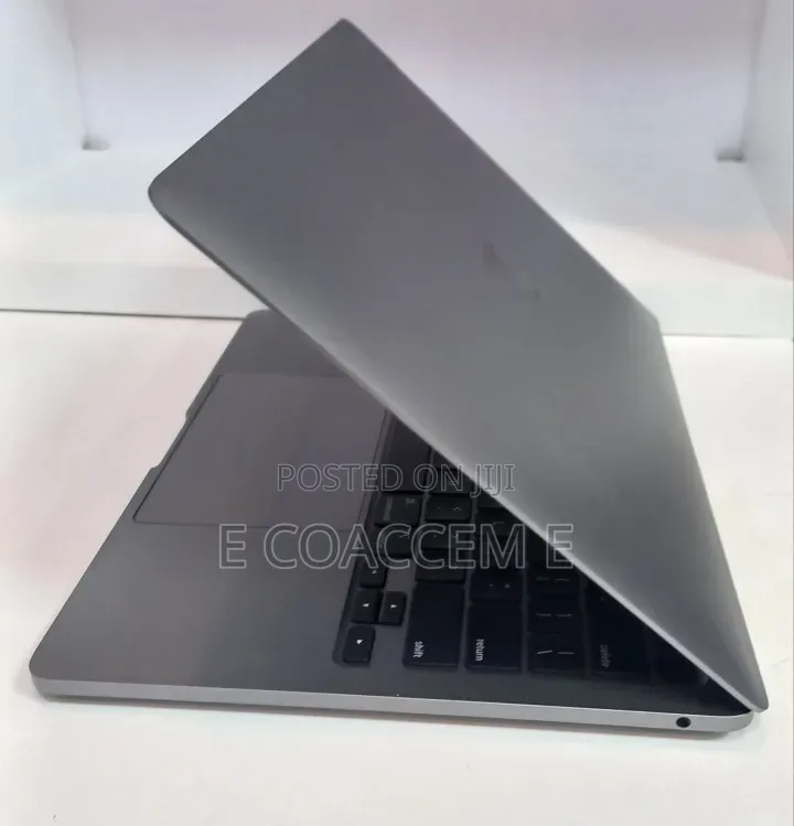 New Laptop Apple MacBook 8GB SSD 256GB