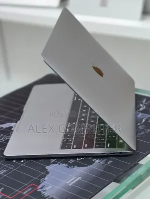 New Laptop Apple MacBook Pro 2020 M1 16GB Apple M1 SSD 512GB