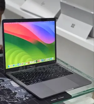 New Laptop Apple MacBook Pro 2020 M1 16GB Apple M1 SSD 512GB