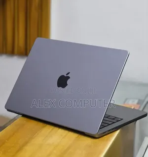 New Laptop Apple MacBook Pro 2021 M1 32GB Apple M1 SSD 512GB