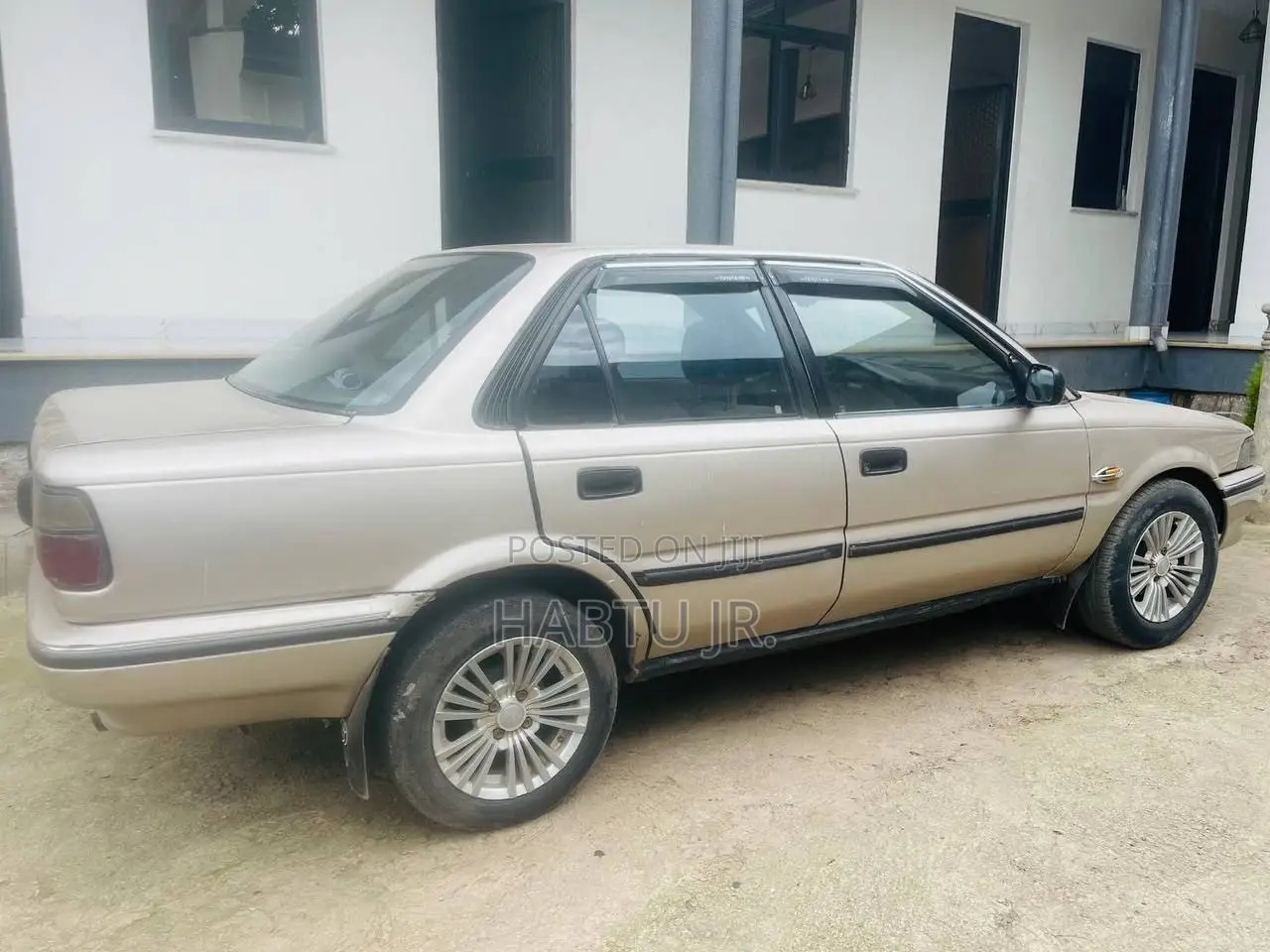Toyota Corolla Cross 2020 Brown