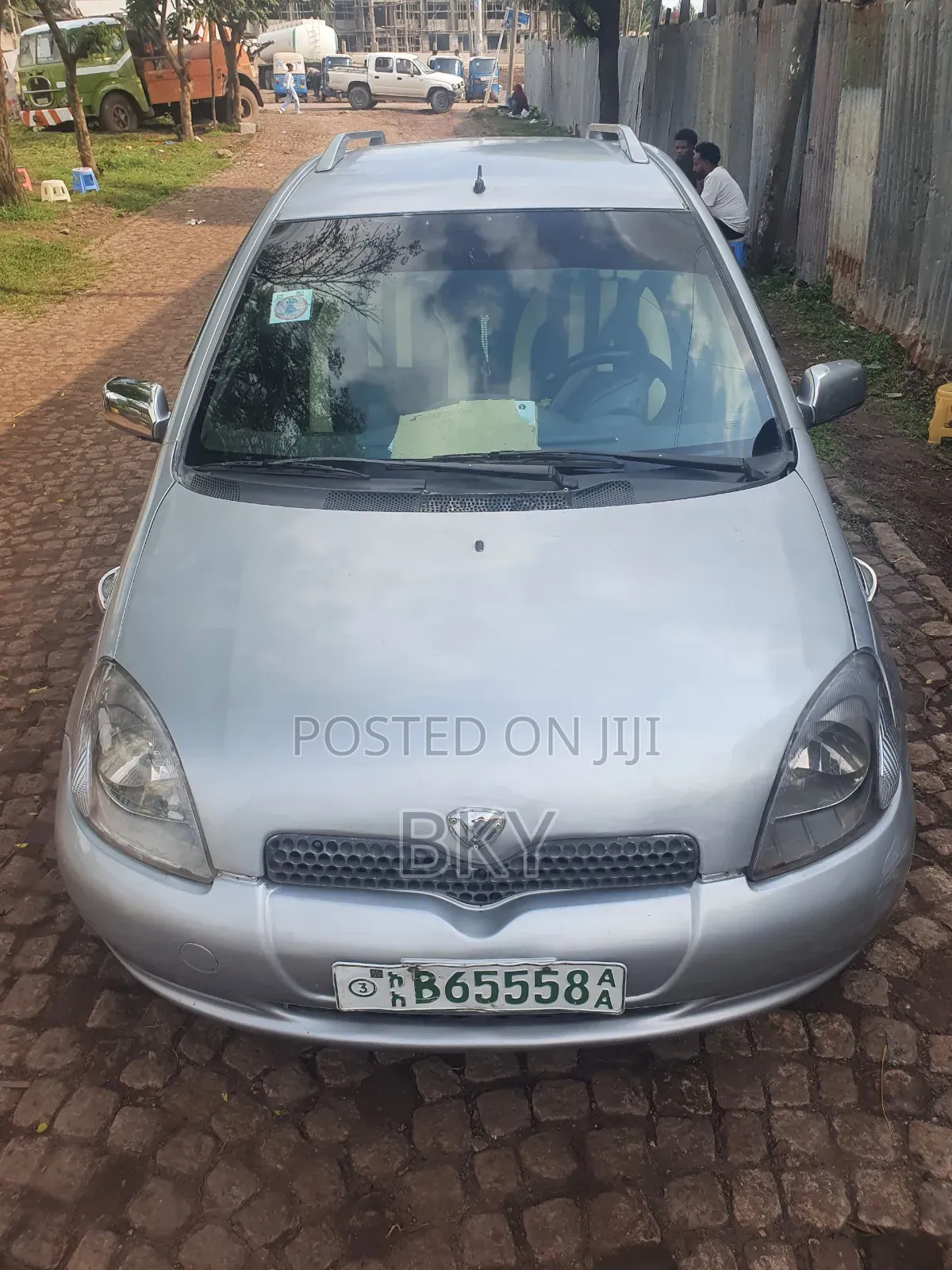 Toyota Yaris 2001 Silver