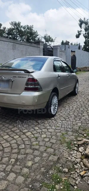 Toyota Corolla 2003 Beige