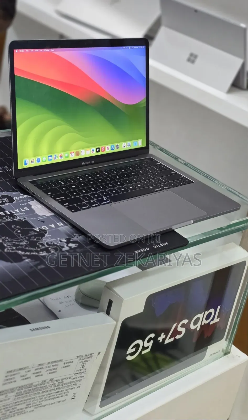 New Laptop Apple MacBook Pro 2020 M1 16GB Apple M1 Pro SSD 512GB