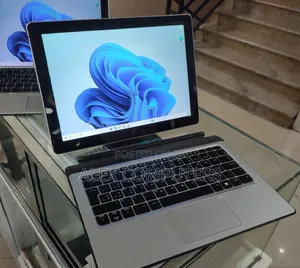 New Laptop HP X2 8GB Intel Core i5 SSD 128GB