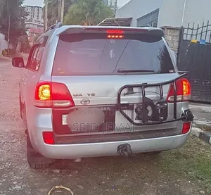 Toyota Land Cruiser 2009 Silver