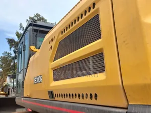 70/30 XCMG Excavator for Sale