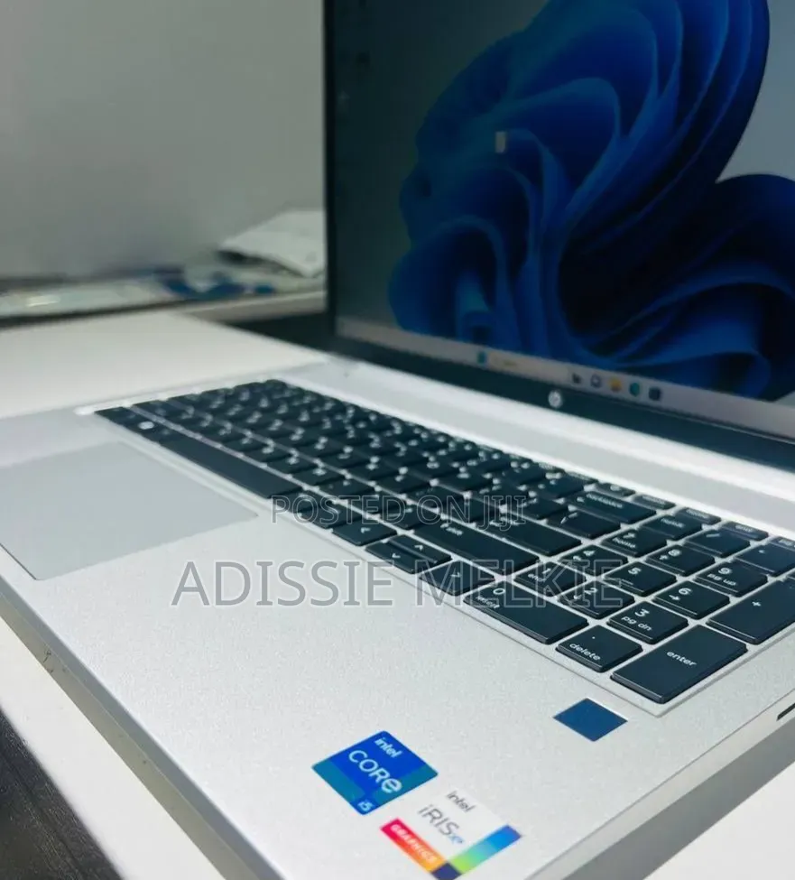 New Laptop HP ProBook 450 G8 16GB Intel Core i5 SSD 512GB
