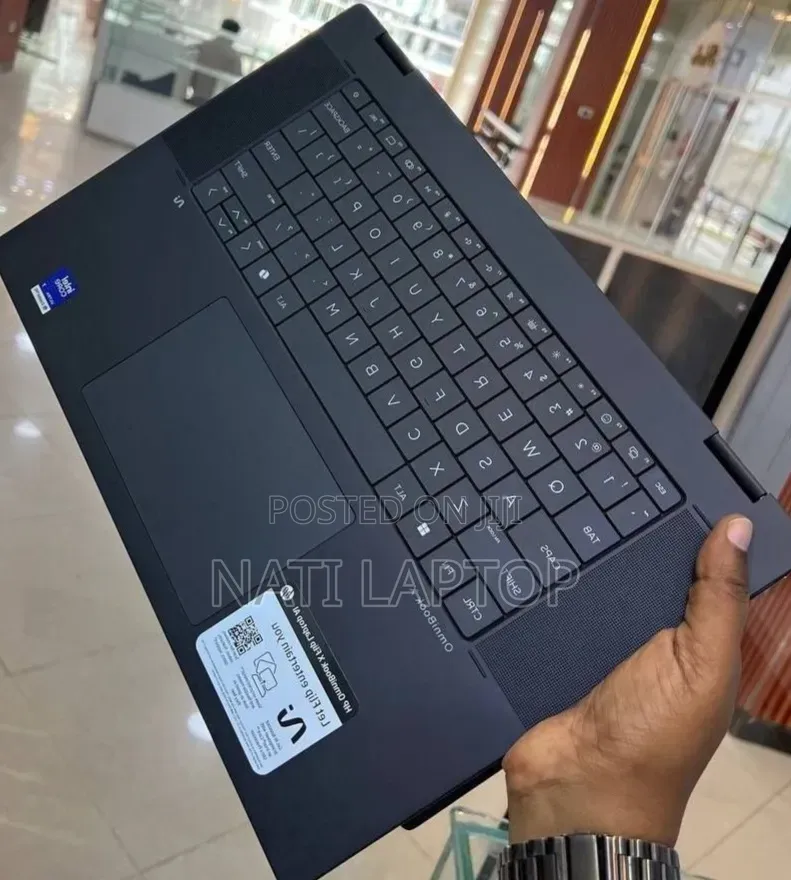 New Laptop HP OmniBook Ultra Flip 16" 16GB Intel Core Ultra 7 SSD 1T