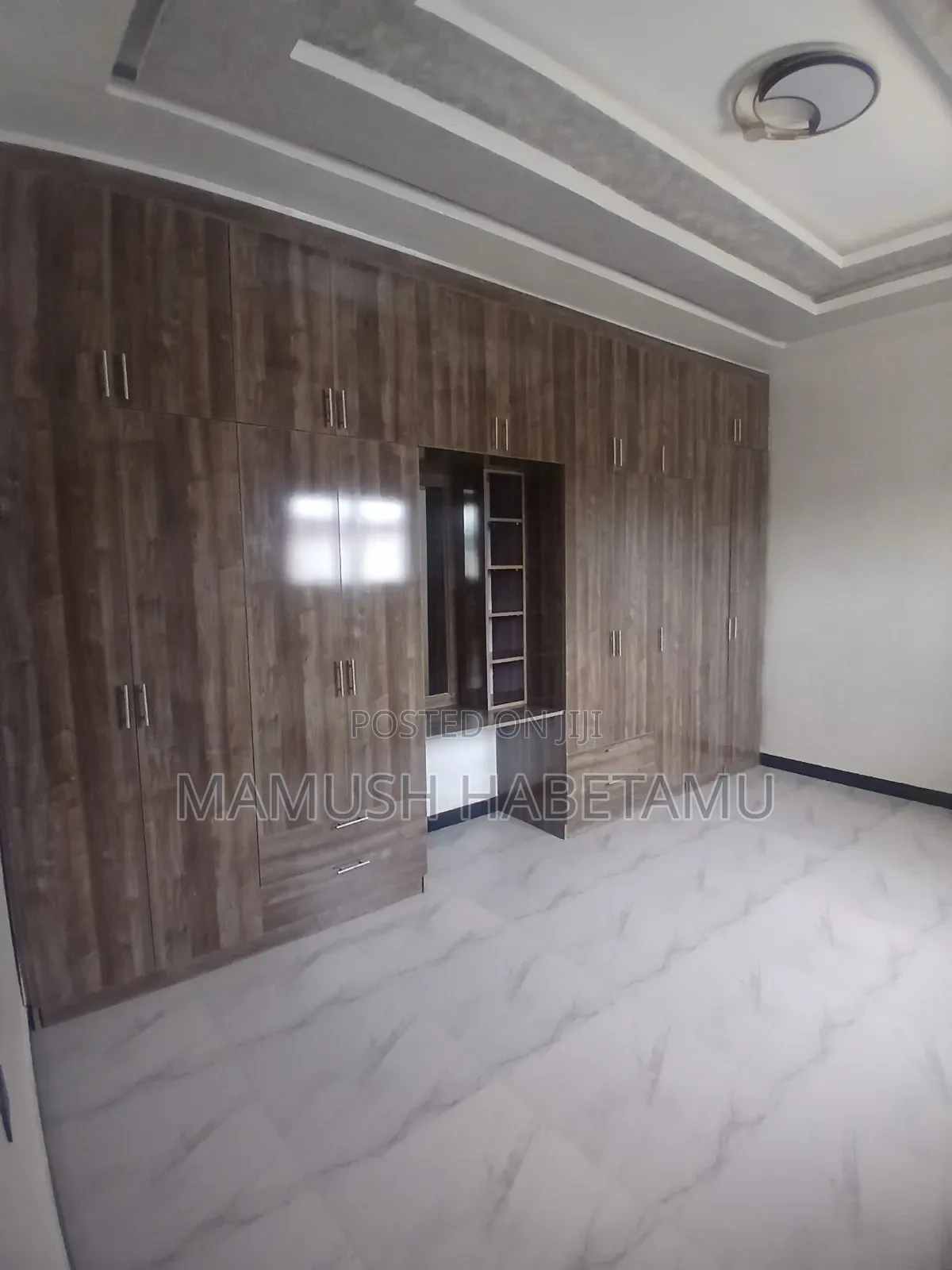 Furnished 6bdrm Villa in ቃሊቲ ወርቁ ሰፈር, Nifas Silk-Lafto for sale