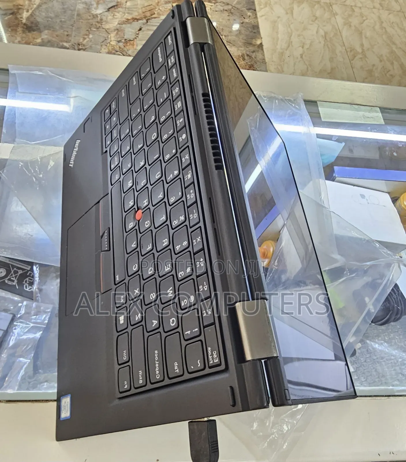 New Laptop Lenovo ThinkPad X380 Yoga 16GB Intel Core i7 SSD 512GB