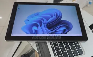 New Laptop HP Elite X2 G8 8GB Intel Core i5 SSD 128GB