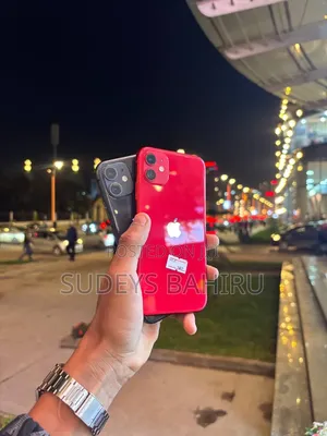 Apple iPhone 11 128 GB Red