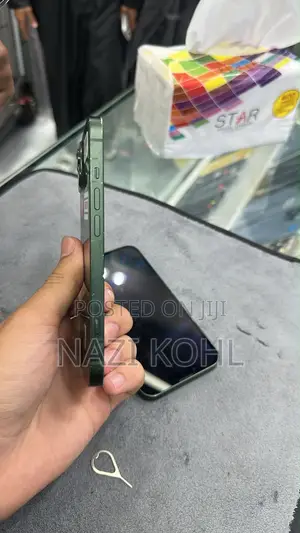 New Apple iPhone 13 128 GB Green