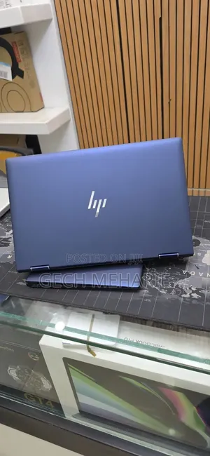 New Laptop HP Dragonfly G2 16GB Intel Core i7 SSD 512GB