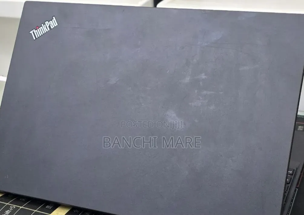 New Laptop Lenovo ThinkPad X390 16GB Intel Core i5 SSD 256GB