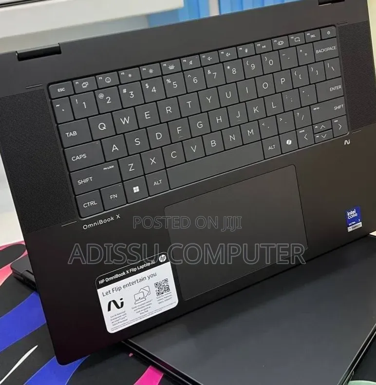 New Laptop HP OmniBook 5 14" 16GB Intel Core Ultra 7 SSD 1T